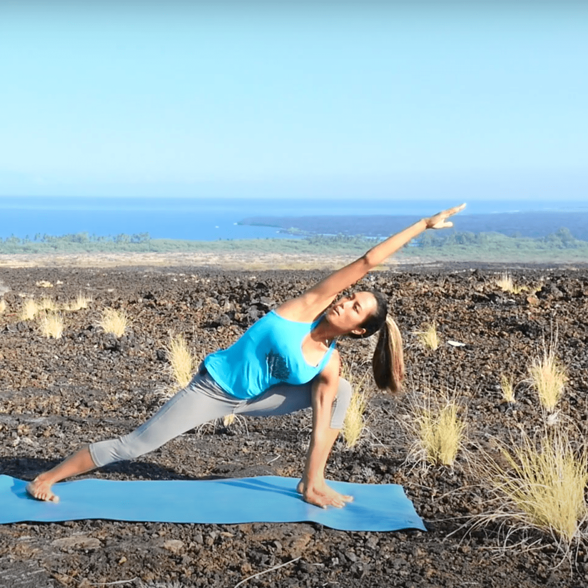 Extended Side Angle Pose